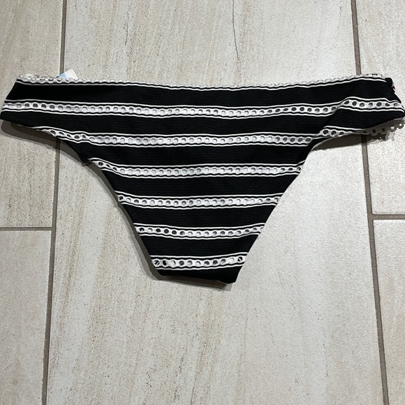 Isabella Rose Two Piece Bathing Suit NWT - Picture 4 of 4